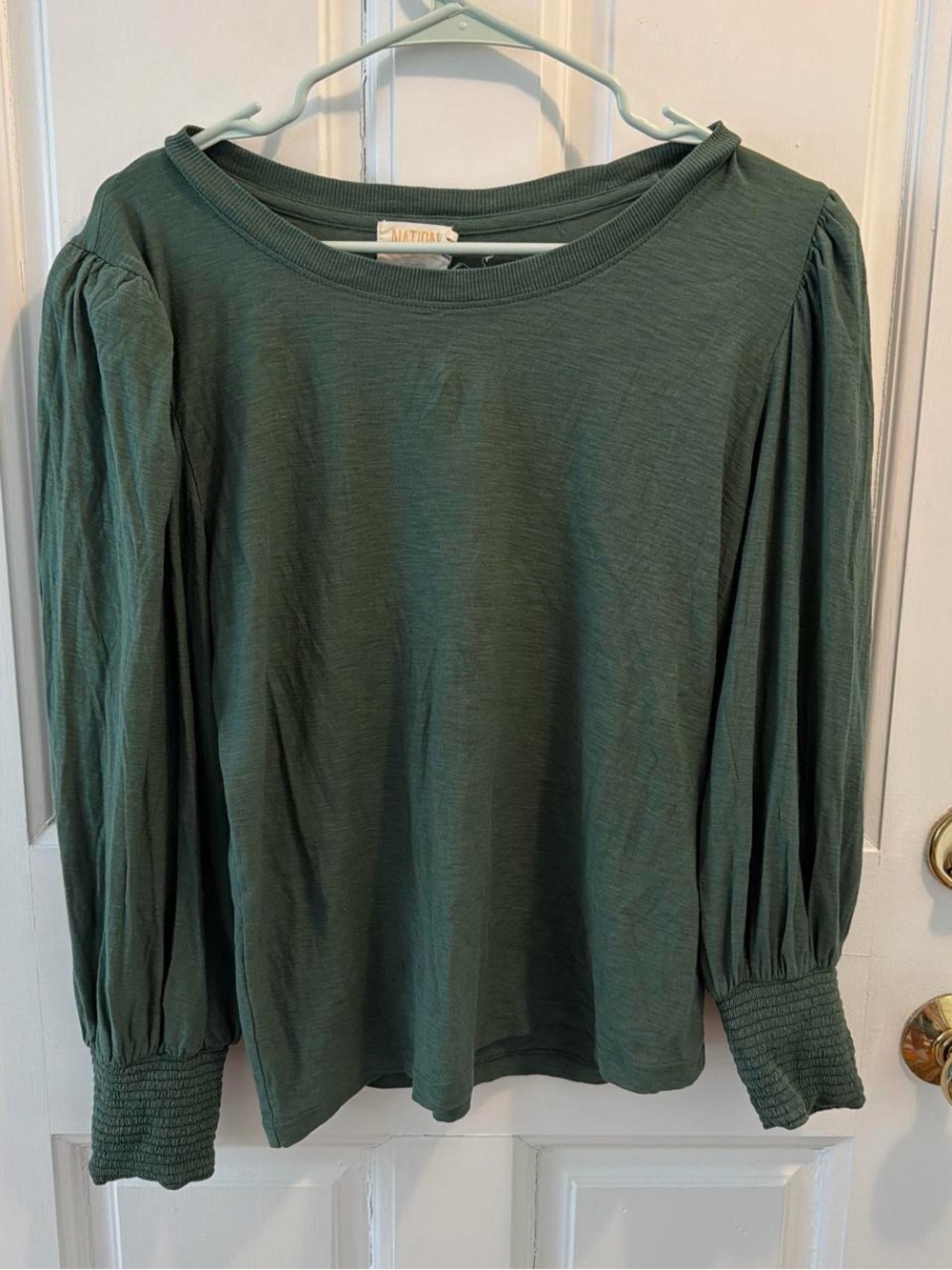 Nation LTD Olive Green Puff Sleeve Long Sleeve Top Size Large - Picture 2 of 6
